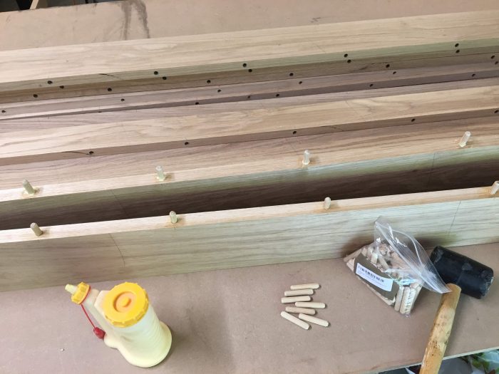 How to glue up a table top for a Farmhouse Table (Harp Design copycat) - theprojectlady.com