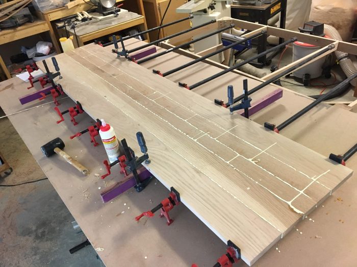 How to glue up a table top for a Farmhouse Table (Harp Design copycat) - theprojectlady.com