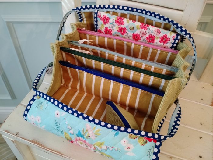 Pattern Review - Bionic Gear Bag for Organizing - theprojectlady.com