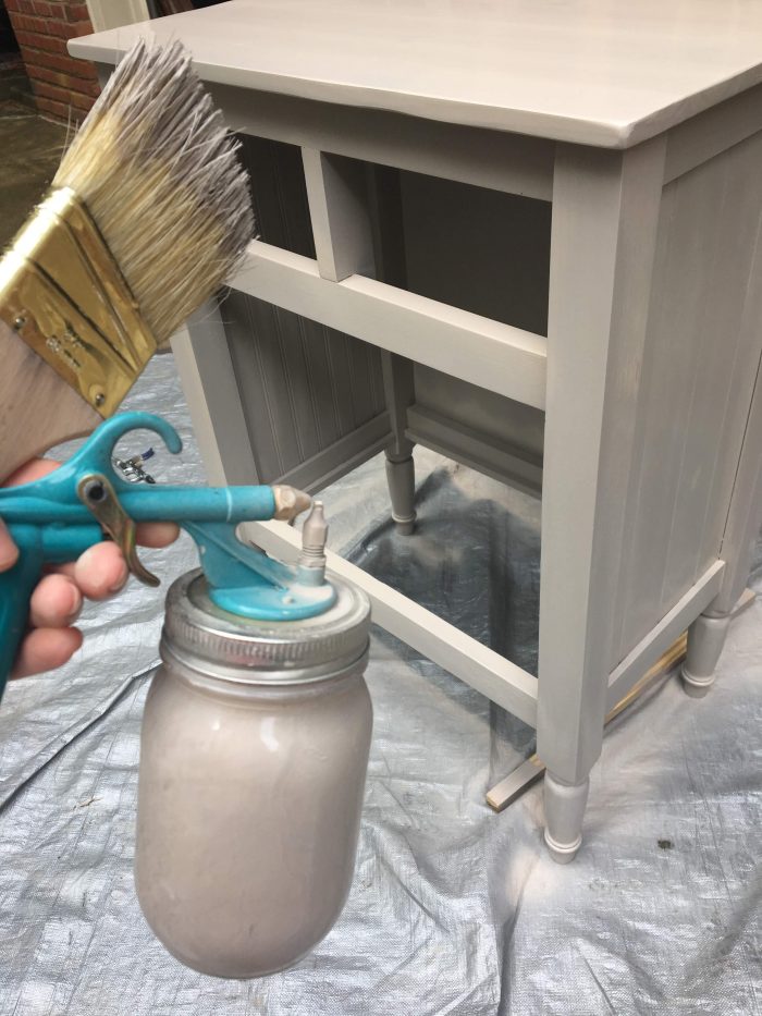 Build Your Own Fish Aquarium Stand - theprojectlady.com